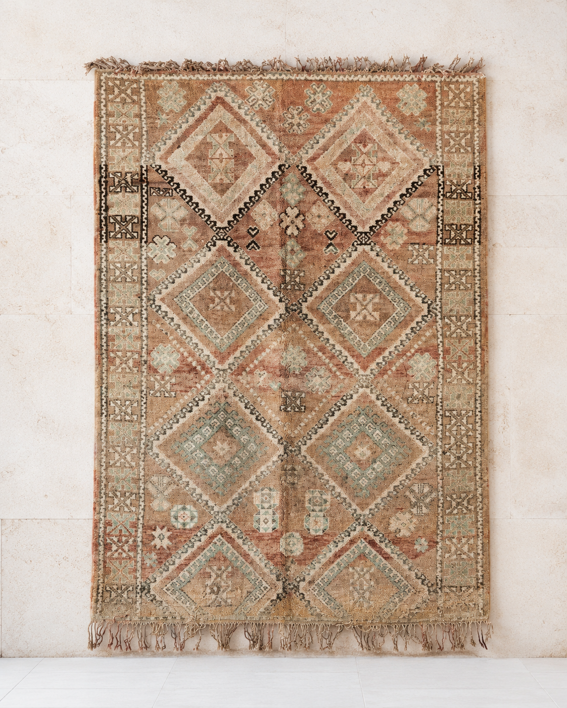Ait Jaacob Diamond Field Berber Carpet. Middle Atlas, c. 1945–1965. 200 × 285 cm.