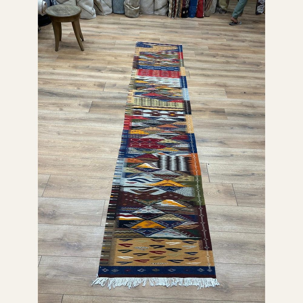 Berber Runner. Middle Atlas, c. 1960–1980. 70 × 300 cm.